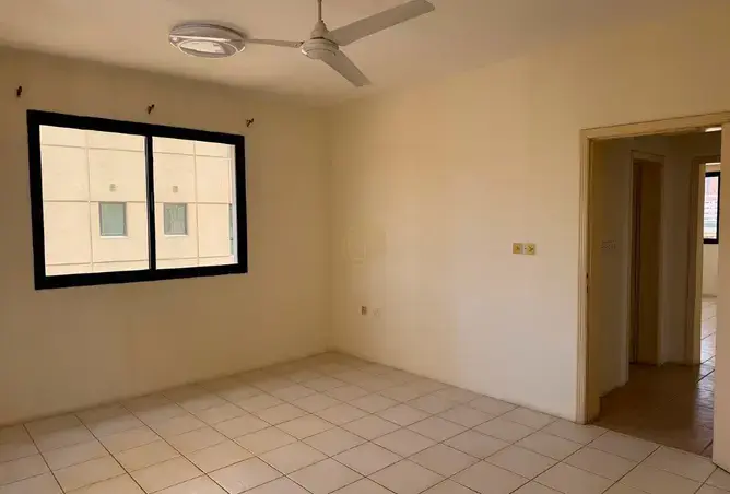 Spacious 2 BHK Unfurnished Apartment with Balcony in Al Juffair | BD 200 Exclusive