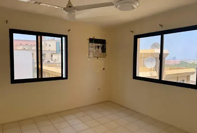 Spacious 2 BHK Unfurnished Apartment with Balcony in Al Juffair | BD 200 Exclusive