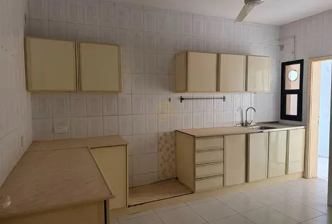 Spacious 2 BHK Unfurnished Apartment with Balcony in Al Juffair | BD 200 Exclusive