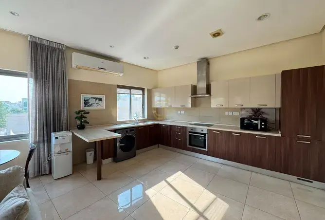 Spacious 1 BHK Fully Furnished Apartment in Sanabis | Near Dana Mall